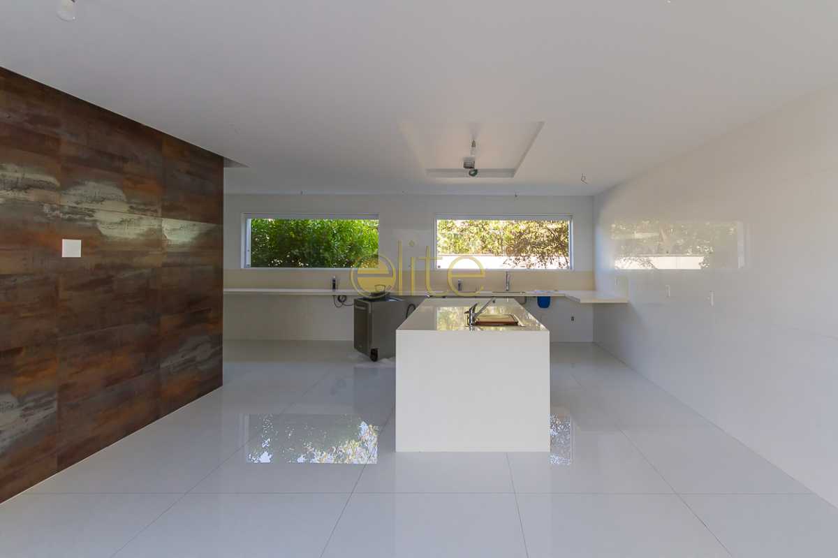 Conheça CASAS A VENDA NO CONDOMINIO SA do imóvel - CASAS A VENDA NO CONDOMINIO SANTA MONICA JARDINS BARRA DA TIJUCA - 71564 - 12 CASAS A VENDA NO CONDOMINIO SA - CASAS A VENDA NO CONDOMINIO SANTA MONICA JARDINS BARRA DA TIJUCA - 71564 - 12