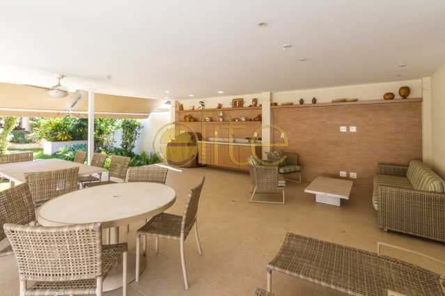 Conheça 4 do imóvel - Casa em Condomínio Santa Monica Jardins, Barra da Tijuca, Barra da Tijuca,Rio de Janeiro, RJ À Venda, 5 Quartos, 395m² - EBCN50005 - 5 4 - Casa em Condomínio Santa Monica Jardins, Barra da Tijuca, Barra da Tijuca,Rio de Janeiro, RJ À Venda, 5 Quartos, 395m² - EBCN50005 - 5
