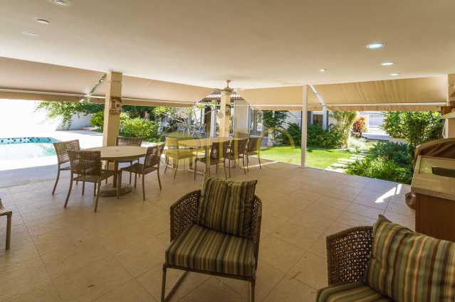 Conheça 5 do imóvel - Casa em Condomínio Santa Monica Jardins, Barra da Tijuca, Barra da Tijuca,Rio de Janeiro, RJ À Venda, 5 Quartos, 395m² - EBCN50005 - 6 5 - Casa em Condomínio Santa Monica Jardins, Barra da Tijuca, Barra da Tijuca,Rio de Janeiro, RJ À Venda, 5 Quartos, 395m² - EBCN50005 - 6
