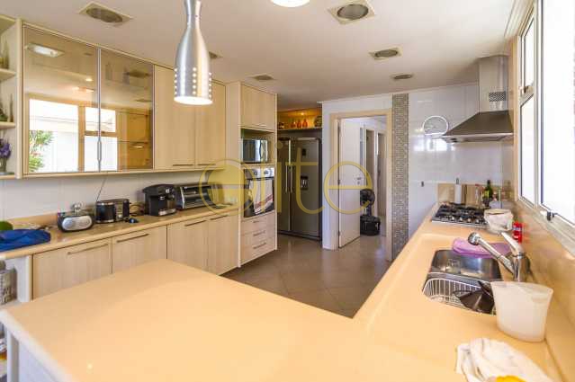 Conheça 15 do imóvel - Casa em Condomínio Santa Monica Jardins, Barra da Tijuca, Barra da Tijuca,Rio de Janeiro, RJ À Venda, 5 Quartos, 395m² - EBCN50005 - 18 15 - Casa em Condomínio Santa Monica Jardins, Barra da Tijuca, Barra da Tijuca,Rio de Janeiro, RJ À Venda, 5 Quartos, 395m² - EBCN50005 - 18