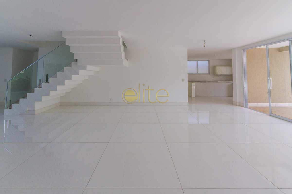 Conheça CASA A VENDA EM CONDOMINIO FEC do imóvel - CASAS A VENDA NO CONDOMINIO PEDRA DE ITAUNA BARRA DA TIJUCA - EBCN50027 - 13 CASA A VENDA EM CONDOMINIO FEC - CASAS A VENDA NO CONDOMINIO PEDRA DE ITAUNA BARRA DA TIJUCA - EBCN50027 - 13