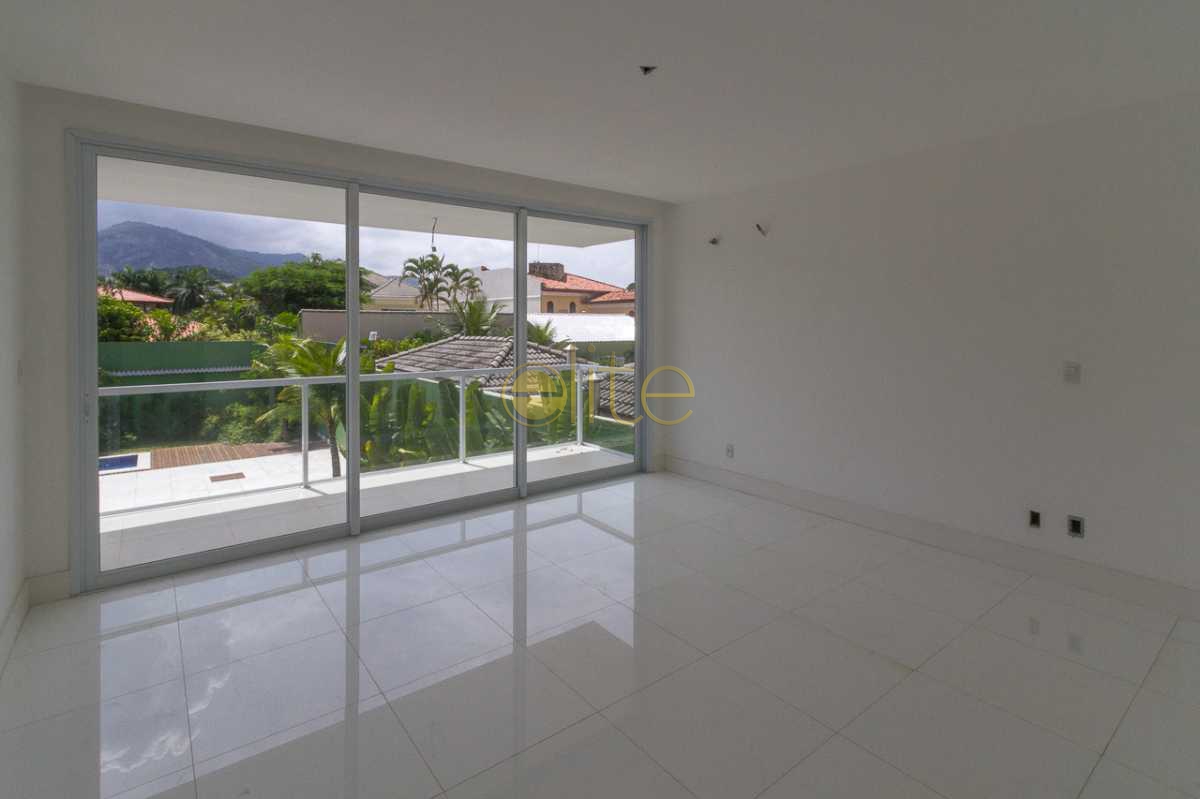 Conheça CASA A VENDA EM CONDOMINIO FEC do imóvel - CASAS A VENDA NO CONDOMINIO PEDRA DE ITAUNA BARRA DA TIJUCA - EBCN50027 - 30 CASA A VENDA EM CONDOMINIO FEC - CASAS A VENDA NO CONDOMINIO PEDRA DE ITAUNA BARRA DA TIJUCA - EBCN50027 - 30