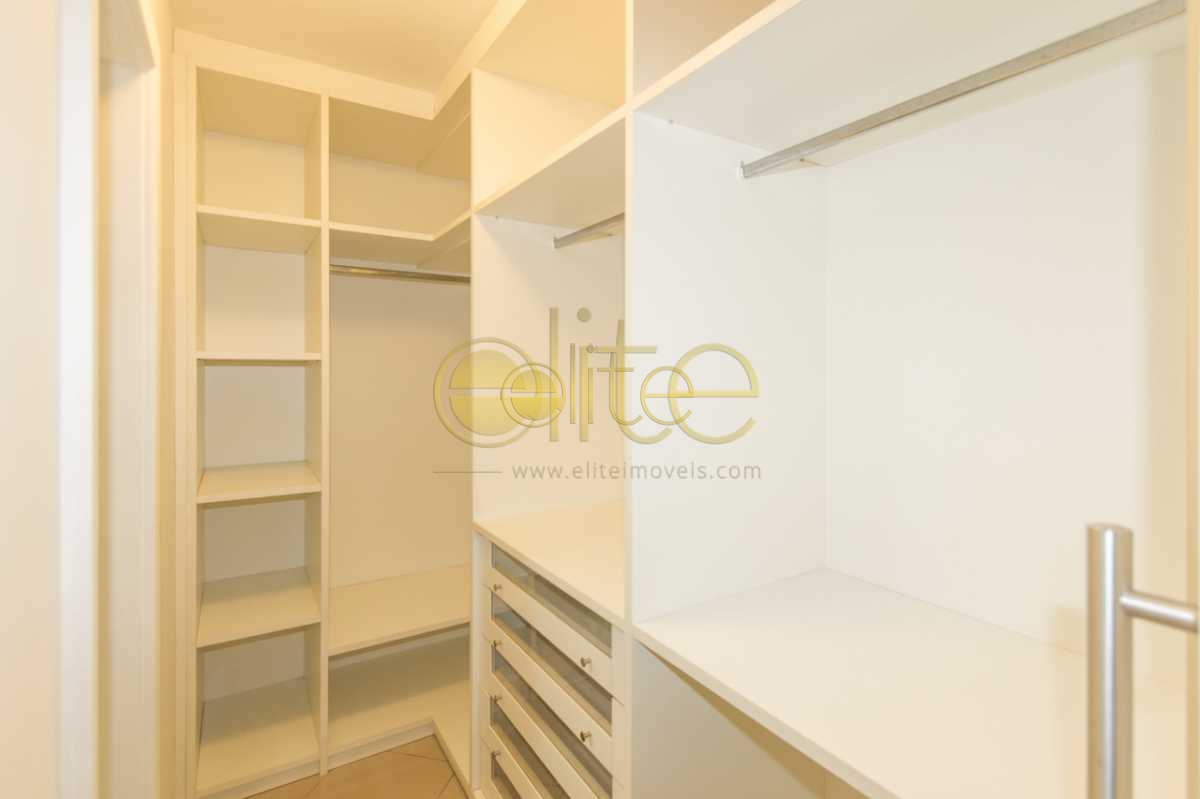 Conheça CASA A VENDA CONDMINIO RIO MAR do imóvel - Casa À Venda no Condomínio Rio Mar - Barra da Tijuca - Rio de Janeiro - RJ - EBCN50057 - 21 CASA A VENDA CONDMINIO RIO MAR - Casa À Venda no Condomínio Rio Mar - Barra da Tijuca - Rio de Janeiro - RJ - EBCN50057 - 21
