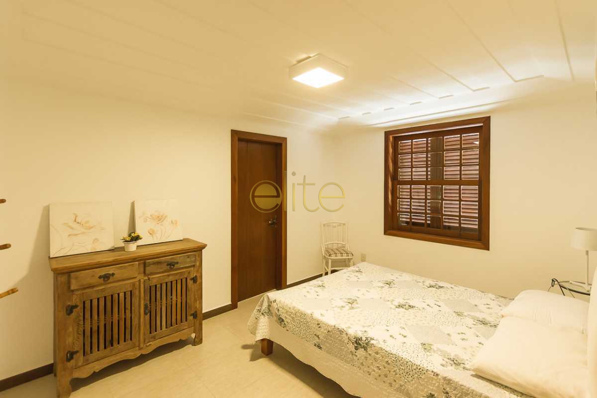 Conheça CASA A VENDA ARMAÇÃO DE BUZ do imóvel - Casa À Venda no Condomínio Praia da Ferradurinha - Praia da Ferradurinha - Armação dos Búzios - RJ - EBCN60018 - 19 CASA A VENDA ARMAÇÃO DE BUZ - Casa À Venda no Condomínio Praia da Ferradurinha - Praia da Ferradurinha - Armação dos Búzios - RJ - EBCN60018 - 19