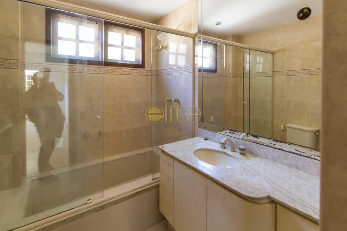 Conheça CASA A VENDA EM CONDOMINIO FEC do imóvel - Casa Para Alugar no Condomínio Rio Mar - Barra da Tijuca - Rio de Janeiro - RJ - EBCN50070 - 19 CASA A VENDA EM CONDOMINIO FEC - Casa Para Alugar no Condomínio Rio Mar - Barra da Tijuca - Rio de Janeiro - RJ - EBCN50070 - 19