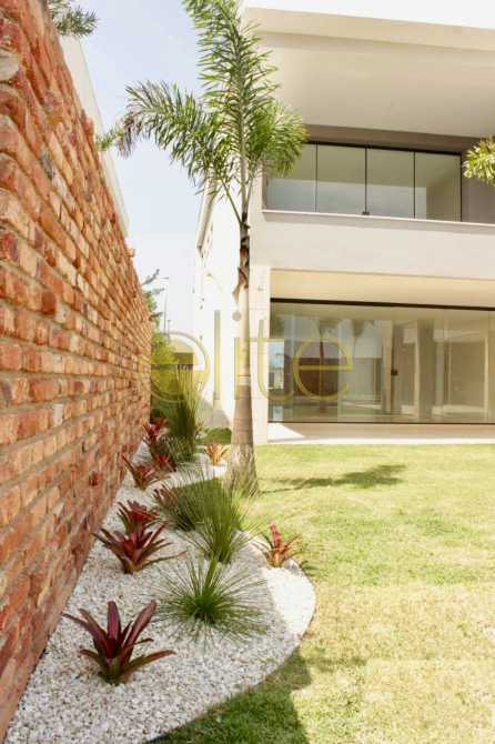 Conheça 2 do imóvel - Casa em Condomínio Alphaville, Rua Jorge Curi,Barra da Tijuca, Barra da Tijuca,Rio de Janeiro, RJ À Venda, 5 Quartos, 680m² - EBCN50077 - 3 2 - Casa em Condomínio Alphaville, Rua Jorge Curi,Barra da Tijuca, Barra da Tijuca,Rio de Janeiro, RJ À Venda, 5 Quartos, 680m² - EBCN50077 - 3