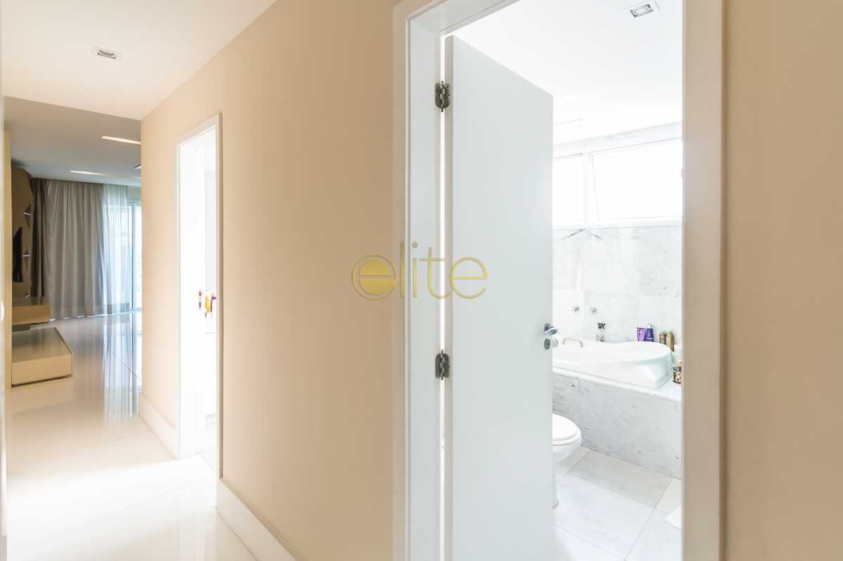 Conheça 4SUITES A VENDA BARRA DA TIJUC do imóvel - Apartamento 4 Suites Para Venda Frontal Mar Barra da Tijuca - EBAP40051 - 12 4SUITES A VENDA BARRA DA TIJUC - Apartamento 4 Suites Para Venda Frontal Mar Barra da Tijuca - EBAP40051 - 12