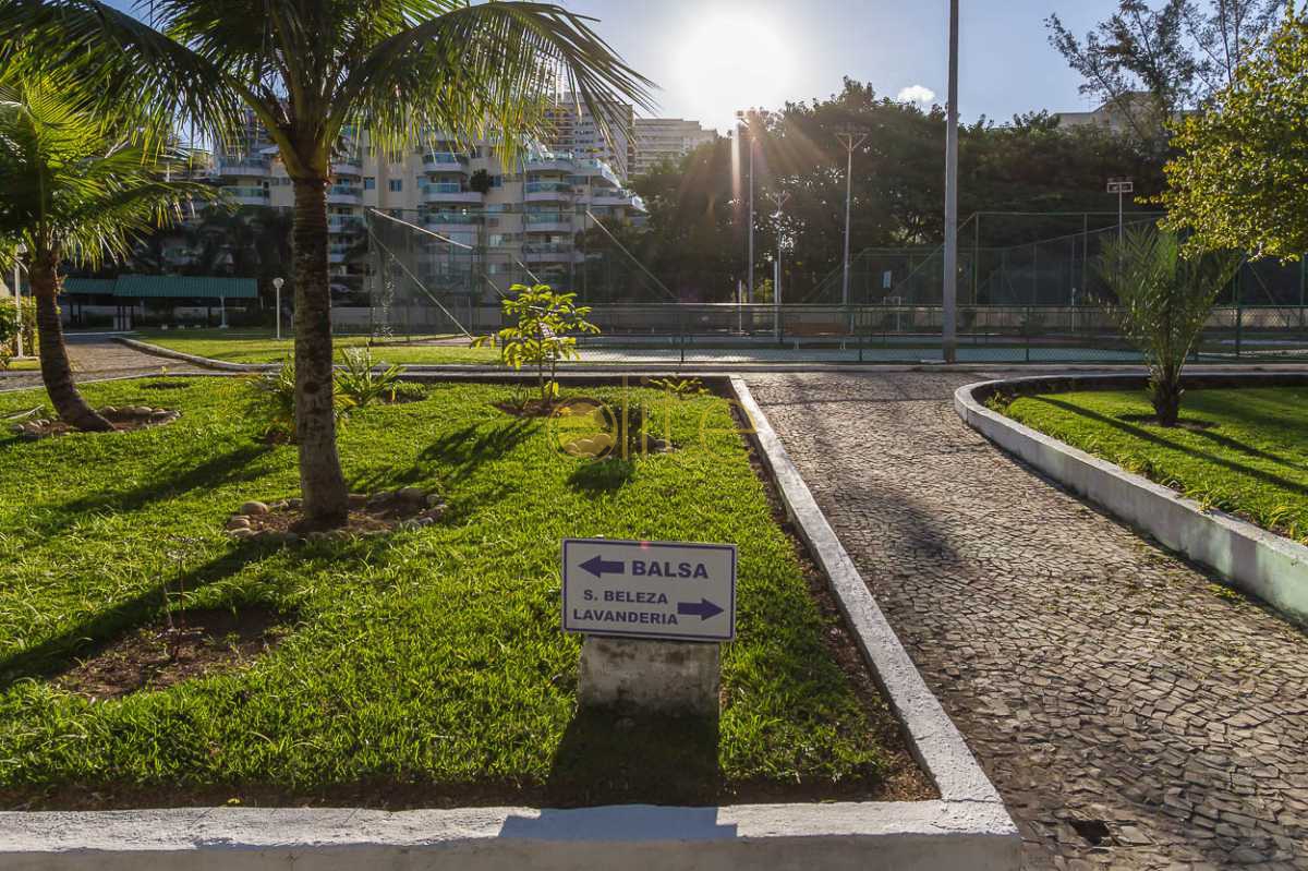 Conheça APARTAMENTO SALA QUARTO A VEND do imóvel - Apartamento À Venda no Condomínio Portal da Barra - Barra da Tijuca - Rio de Janeiro - RJ - EBAP10005 - 20 APARTAMENTO SALA QUARTO A VEND - Apartamento À Venda no Condomínio Portal da Barra - Barra da Tijuca - Rio de Janeiro - RJ - EBAP10005 - 20