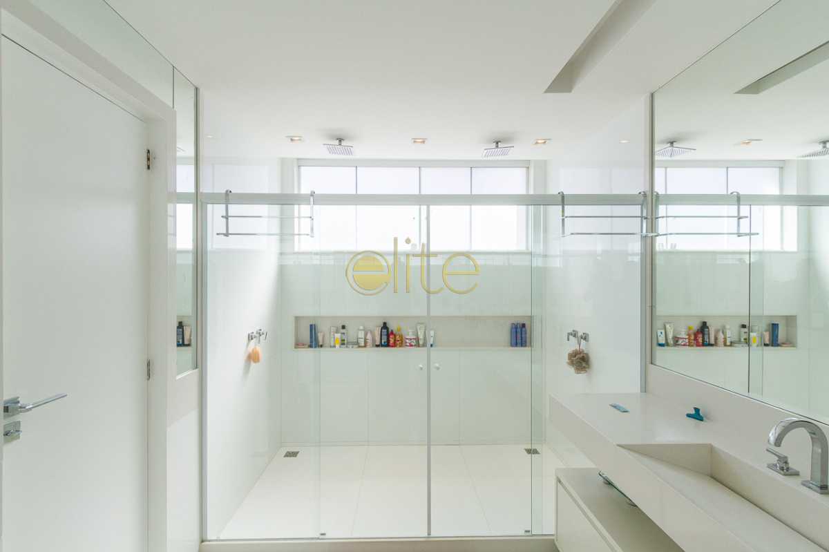 Conheça CONDOMINIO ALPHAVILLE CASA A V do imóvel - Casa em Condominio Condomínio Alphaville, Rua Jorge Curi,Barra da Tijuca,Barra da Tijuca,Rio de Janeiro,RJ À Venda,4 Quartos,520m² - EBCN40095 - 21 CONDOMINIO ALPHAVILLE CASA A V - Casa em Condominio Condomínio Alphaville, Rua Jorge Curi,Barra da Tijuca,Barra da Tijuca,Rio de Janeiro,RJ À Venda,4 Quartos,520m² - EBCN40095 - 21