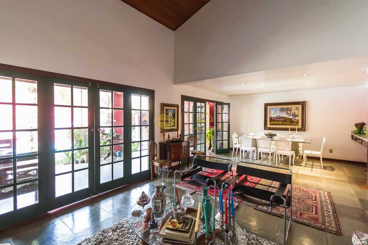 Conheça CASA A VENDA BARRA DA TIJUCA E do imóvel - Casa À Venda no Condomínio Crystal Lake - Barra da Tijuca - Rio de Janeiro - RJ - EBCN40098 - 7 CASA A VENDA BARRA DA TIJUCA E - Casa À Venda no Condomínio Crystal Lake - Barra da Tijuca - Rio de Janeiro - RJ - EBCN40098 - 7
