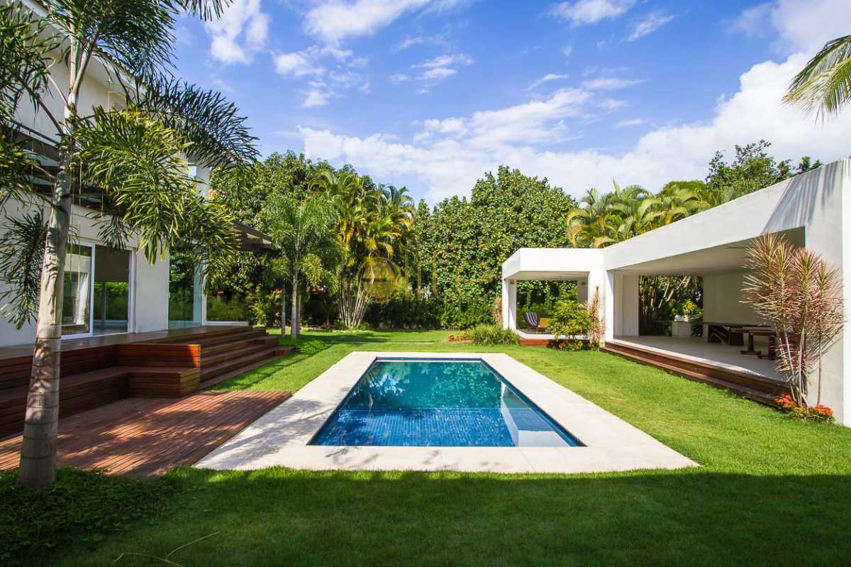 Conheça CASA A VENDA EM CONDOMINIO FEC do imóvel - Casa Para Venda ou Aluguel no Condomínio Arouca Jardim Barra da Tijuca - Barra da Tijuca - Rio de Janeiro - RJ - EBCN60032 - 1 CASA A VENDA EM CONDOMINIO FEC - Casa Para Venda ou Aluguel no Condomínio Arouca Jardim Barra da Tijuca - Barra da Tijuca - Rio de Janeiro - RJ - EBCN60032 - 1