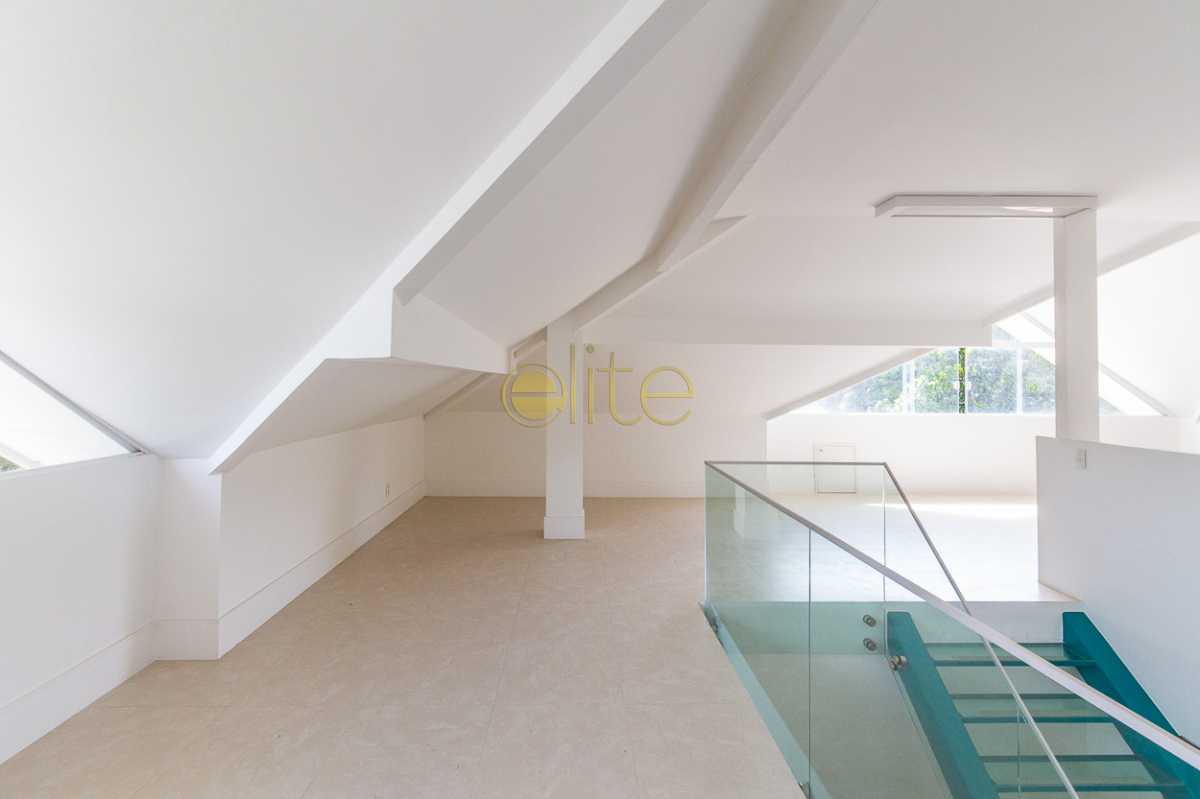 Conheça CASA A VENDA EM CONDOMINIO FEC do imóvel - Casa Para Venda ou Aluguel no Condomínio Arouca Jardim Barra da Tijuca - Barra da Tijuca - Rio de Janeiro - RJ - EBCN60032 - 31 CASA A VENDA EM CONDOMINIO FEC - Casa Para Venda ou Aluguel no Condomínio Arouca Jardim Barra da Tijuca - Barra da Tijuca - Rio de Janeiro - RJ - EBCN60032 - 31