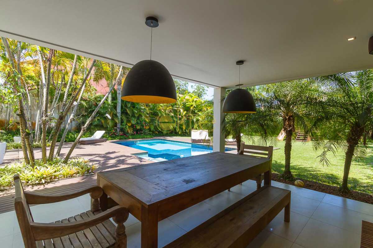Conheça CASA A VENDA BARRA DA TIJUCA C do imóvel - CASAS A VENDA NO CONDOMÍNIO MANSÕES BARRA DA TIJUCA - EBCN50135 - 24 CASA A VENDA BARRA DA TIJUCA C - CASAS A VENDA NO CONDOMÍNIO MANSÕES BARRA DA TIJUCA - EBCN50135 - 24