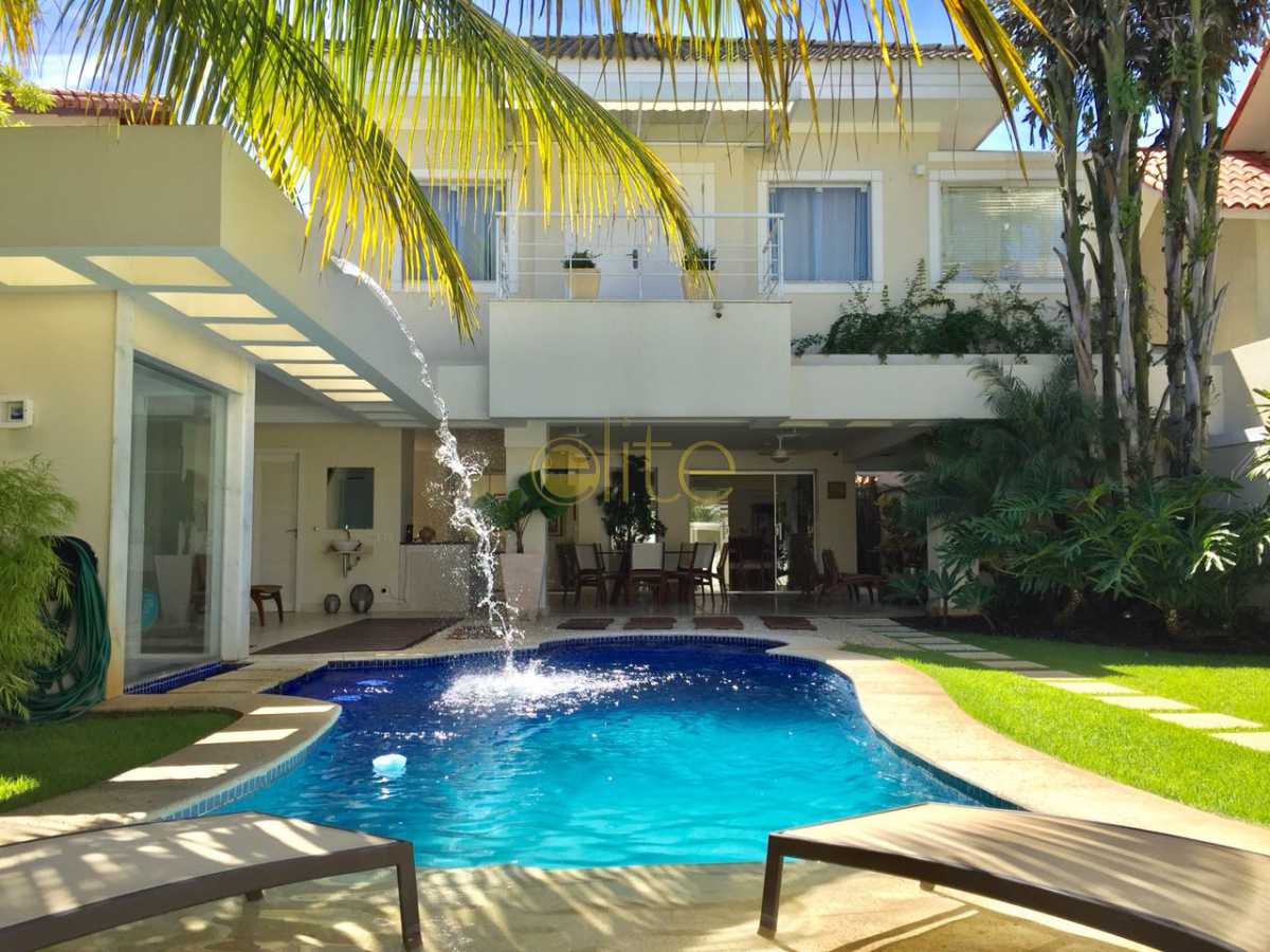Conheça 1 do imóvel - Casa em Condomínio Santa Mônica Classic House, Barra da Tijuca, Barra da Tijuca,Rio de Janeiro, RJ À Venda, 5 Quartos, 523m² - EBCN50149 - 1 1 - Casa em Condomínio Santa Mônica Classic House, Barra da Tijuca, Barra da Tijuca,Rio de Janeiro, RJ À Venda, 5 Quartos, 523m² - EBCN50149 - 1