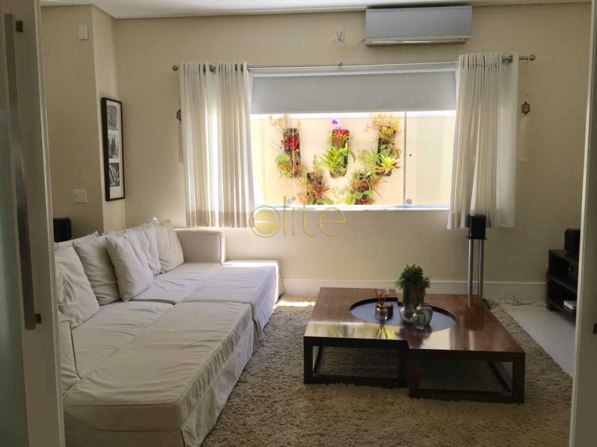 Conheça 4 do imóvel - Casa em Condomínio Santa Mônica Classic House, Barra da Tijuca, Barra da Tijuca,Rio de Janeiro, RJ À Venda, 5 Quartos, 523m² - EBCN50149 - 5 4 - Casa em Condomínio Santa Mônica Classic House, Barra da Tijuca, Barra da Tijuca,Rio de Janeiro, RJ À Venda, 5 Quartos, 523m² - EBCN50149 - 5