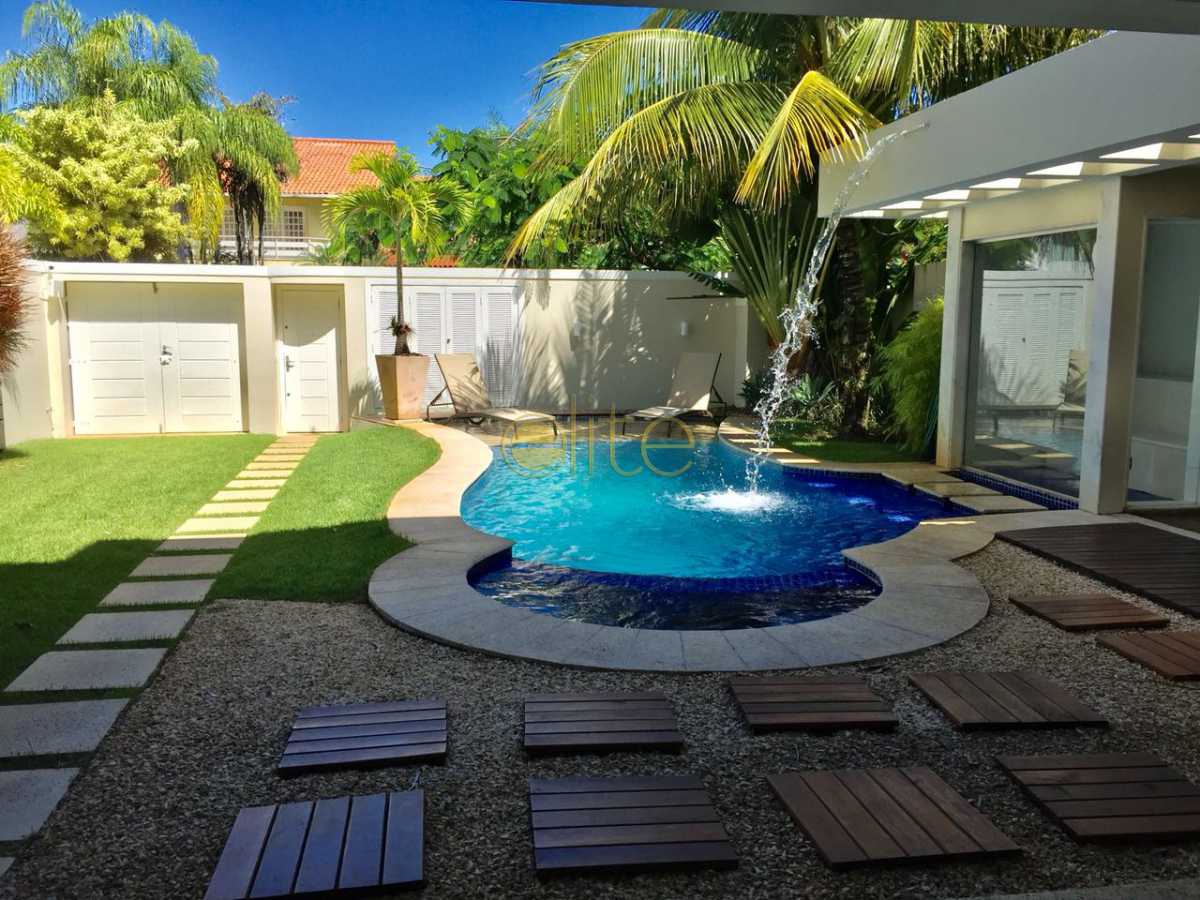 Conheça 16 do imóvel - Casa em Condomínio Santa Mônica Classic House, Barra da Tijuca, Barra da Tijuca,Rio de Janeiro, RJ À Venda, 5 Quartos, 523m² - EBCN50149 - 17 16 - Casa em Condomínio Santa Mônica Classic House, Barra da Tijuca, Barra da Tijuca,Rio de Janeiro, RJ À Venda, 5 Quartos, 523m² - EBCN50149 - 17