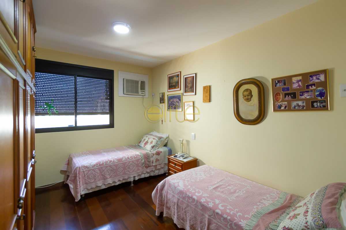 Conheça APARTAMENTO 4 QUARTOS BARRA DA do imóvel - Apartamento À Venda no Condomínio Vila di Gênova - Barra da Tijuca - Rio de Janeiro - RJ - EBAP40106 - 15 APARTAMENTO 4 QUARTOS BARRA DA - Apartamento À Venda no Condomínio Vila di Gênova - Barra da Tijuca - Rio de Janeiro - RJ - EBAP40106 - 15