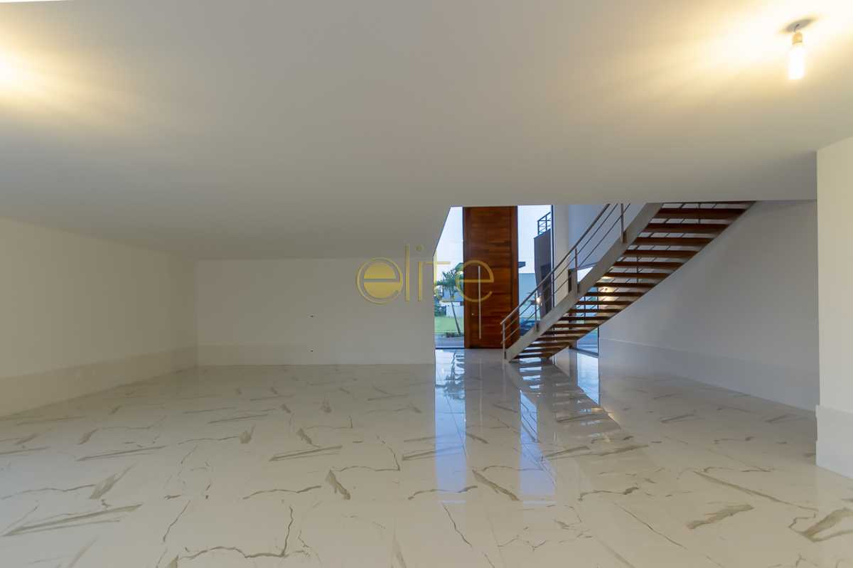 Conheça CASA ALPHAVILLE BARRA 17 do imóvel - CASA A VENDA BARRA DA TIJUCA - EBCN60039 - 17 CASA ALPHAVILLE BARRA 17 - CASA A VENDA BARRA DA TIJUCA - EBCN60039 - 17