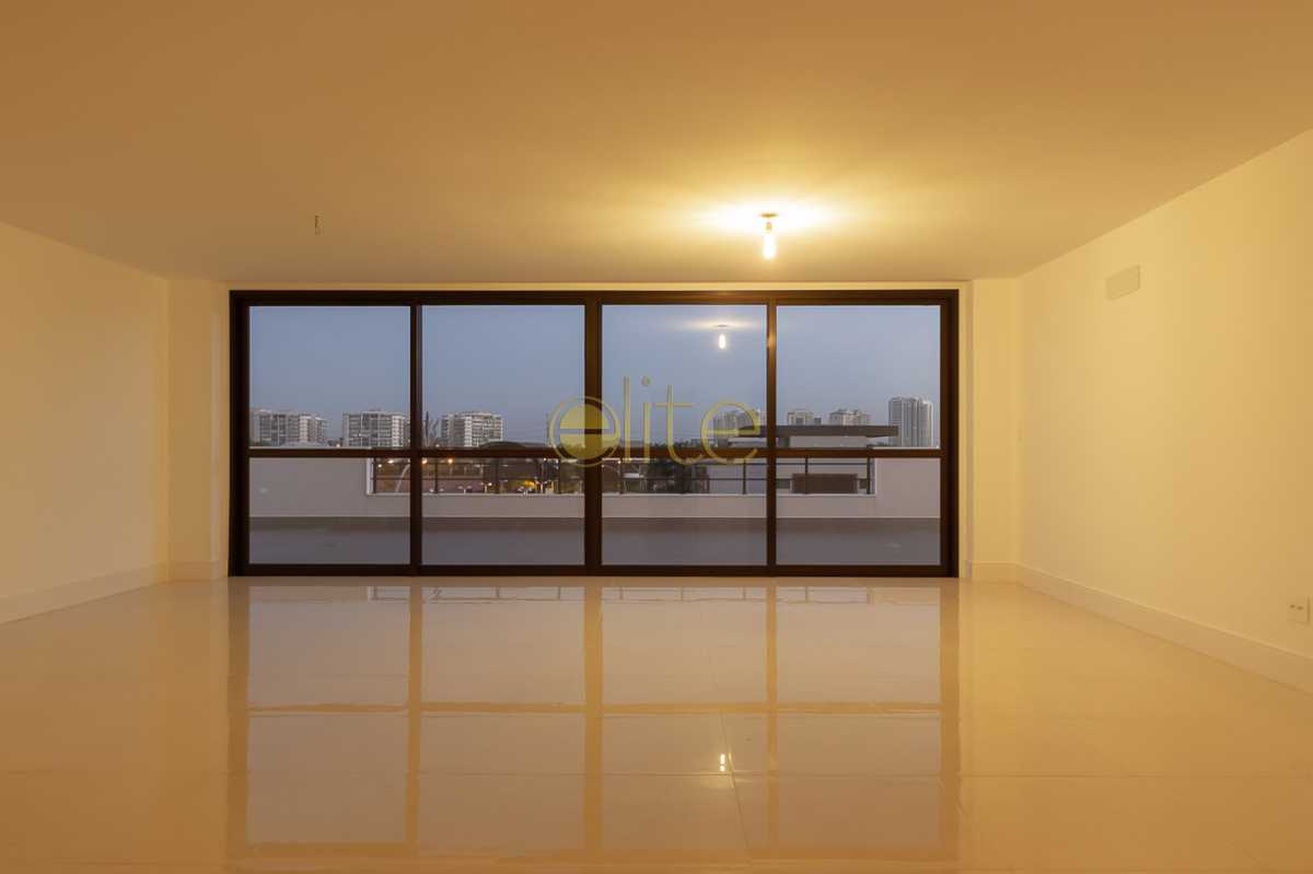Conheça CASA ALPHAVILLE BARRA 26 do imóvel - CASA A VENDA BARRA DA TIJUCA - EBCN60039 - 26 CASA ALPHAVILLE BARRA 26 - CASA A VENDA BARRA DA TIJUCA - EBCN60039 - 26