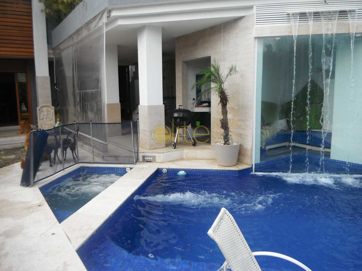 Conheça 03 do imóvel - Casa À Venda no Condomínio Interlagos de Itaúna - Barra da Tijuca - Rio de Janeiro - RJ - EBCN40136 - 4 03 - Casa À Venda no Condomínio Interlagos de Itaúna - Barra da Tijuca - Rio de Janeiro - RJ - EBCN40136 - 4