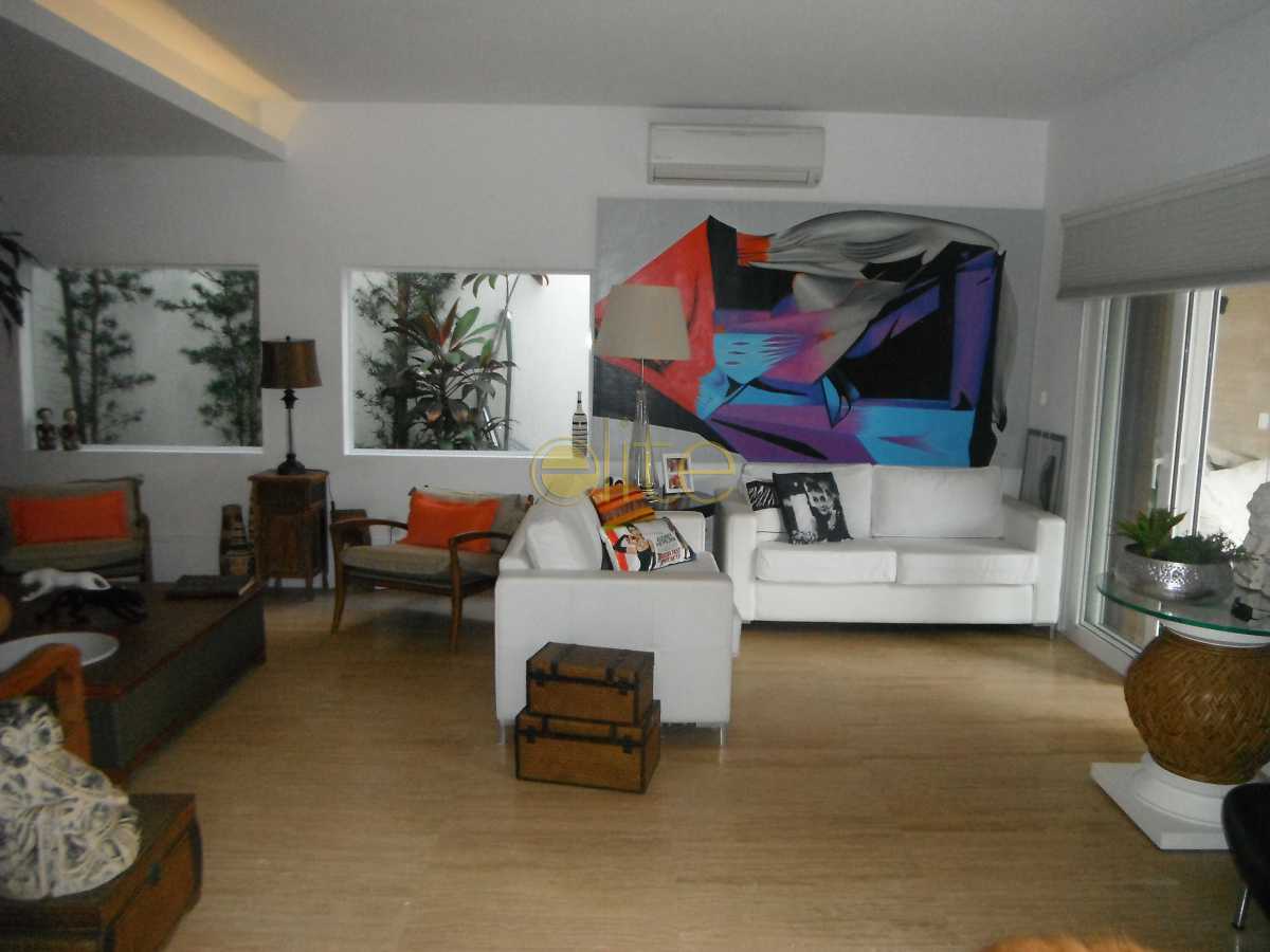 Conheça 07 do imóvel - Casa À Venda no Condomínio Interlagos de Itaúna - Barra da Tijuca - Rio de Janeiro - RJ - EBCN40136 - 8 07 - Casa À Venda no Condomínio Interlagos de Itaúna - Barra da Tijuca - Rio de Janeiro - RJ - EBCN40136 - 8