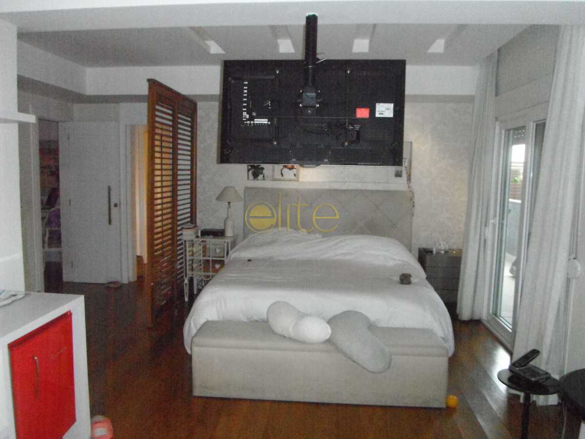 Conheça 14 do imóvel - Casa À Venda no Condomínio Interlagos de Itaúna - Barra da Tijuca - Rio de Janeiro - RJ - EBCN40136 - 15 14 - Casa À Venda no Condomínio Interlagos de Itaúna - Barra da Tijuca - Rio de Janeiro - RJ - EBCN40136 - 15