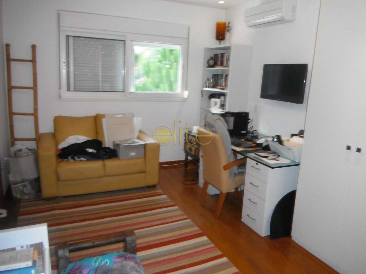 Conheça 21 do imóvel - Casa À Venda no Condomínio Interlagos de Itaúna - Barra da Tijuca - Rio de Janeiro - RJ - EBCN40136 - 22 21 - Casa À Venda no Condomínio Interlagos de Itaúna - Barra da Tijuca - Rio de Janeiro - RJ - EBCN40136 - 22