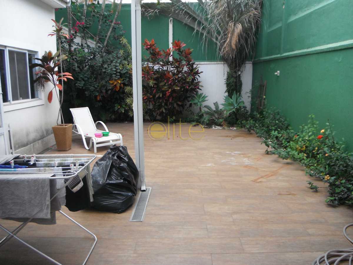 Conheça 26 do imóvel - Casa À Venda no Condomínio Interlagos de Itaúna - Barra da Tijuca - Rio de Janeiro - RJ - EBCN40136 - 27 26 - Casa À Venda no Condomínio Interlagos de Itaúna - Barra da Tijuca - Rio de Janeiro - RJ - EBCN40136 - 27