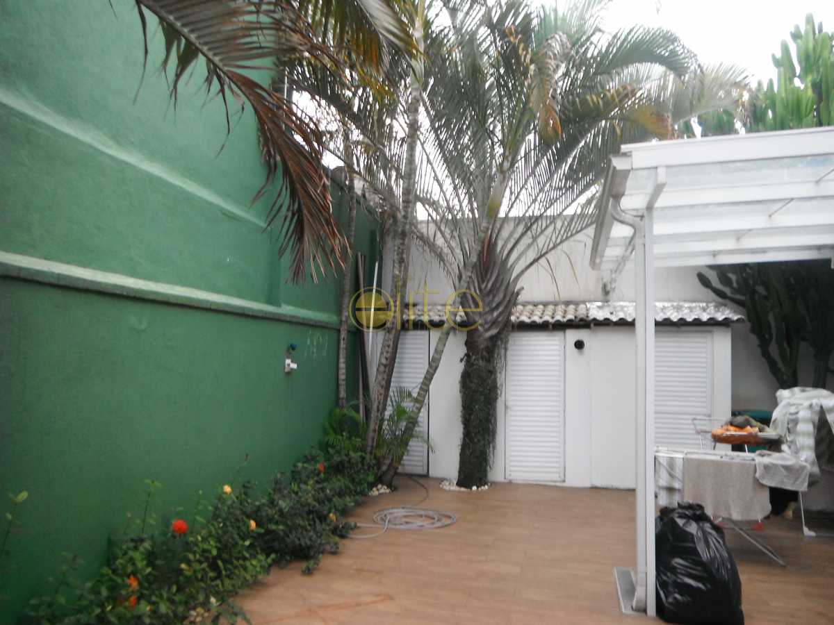 Conheça 27 do imóvel - Casa À Venda no Condomínio Interlagos de Itaúna - Barra da Tijuca - Rio de Janeiro - RJ - EBCN40136 - 28 27 - Casa À Venda no Condomínio Interlagos de Itaúna - Barra da Tijuca - Rio de Janeiro - RJ - EBCN40136 - 28