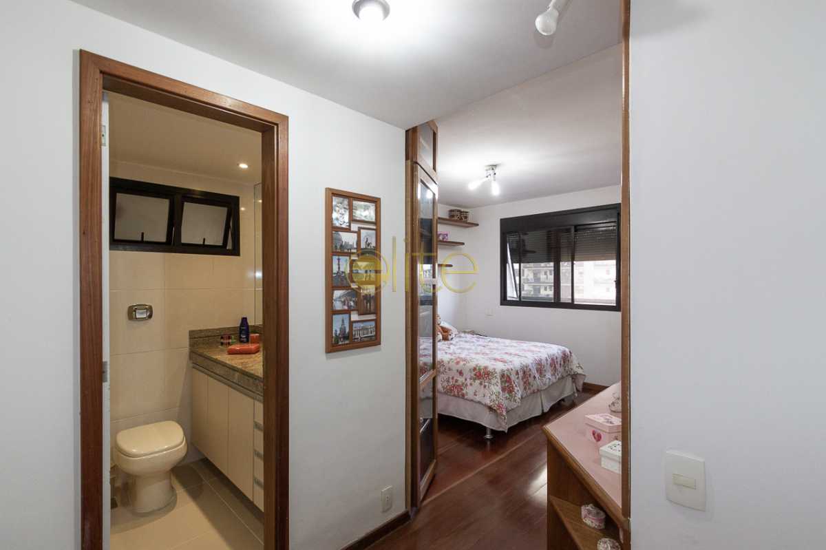 Conheça APARTAMNETO 4QUARTOS BARRA DA do imóvel - Apartamento Condomínio Vila di Gênova, Barra da Tijuca,Barra da Tijuca,Rio de Janeiro,RJ À Venda,4 Quartos,217m² - EBAP40108 - 13 APARTAMNETO 4QUARTOS BARRA DA - Apartamento Condomínio Vila di Gênova, Barra da Tijuca,Barra da Tijuca,Rio de Janeiro,RJ À Venda,4 Quartos,217m² - EBAP40108 - 13