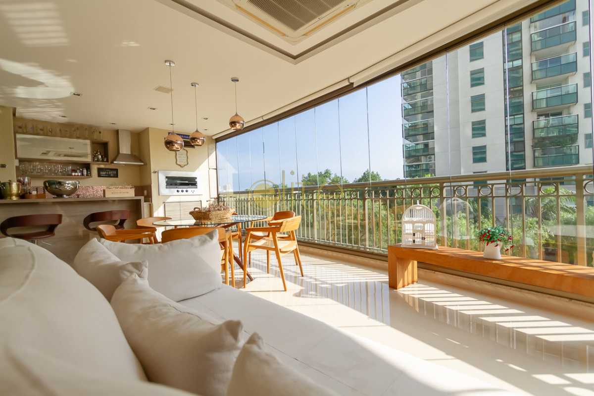 Conheça APARTAMENTO 4QUARTOS PENINSULA do imóvel - Apartamento À Venda no Condomínio Península - Atmosfera - Barra da Tijuca - Rio de Janeiro - RJ - EBAP40109 - 1 APARTAMENTO 4QUARTOS PENINSULA - Apartamento À Venda no Condomínio Península - Atmosfera - Barra da Tijuca - Rio de Janeiro - RJ - EBAP40109 - 1