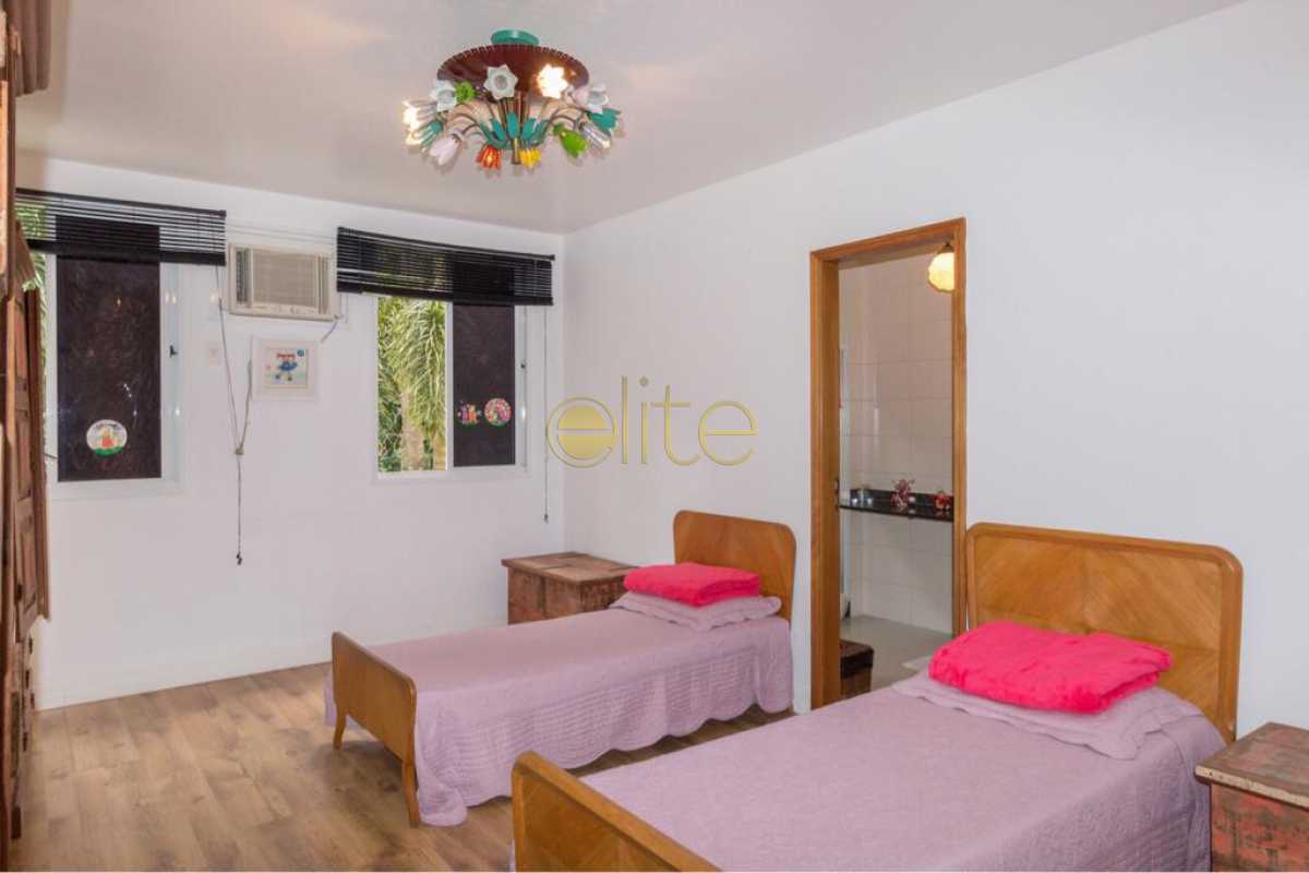 Conheça 19 do imóvel - Casa em Condomínio Verde Vale, Vargem Grande, Rio de Janeiro, RJ À Venda, 5 Quartos, 700m² - EBCN50168 - 23 19 - Casa em Condomínio Verde Vale, Vargem Grande, Rio de Janeiro, RJ À Venda, 5 Quartos, 700m² - EBCN50168 - 23