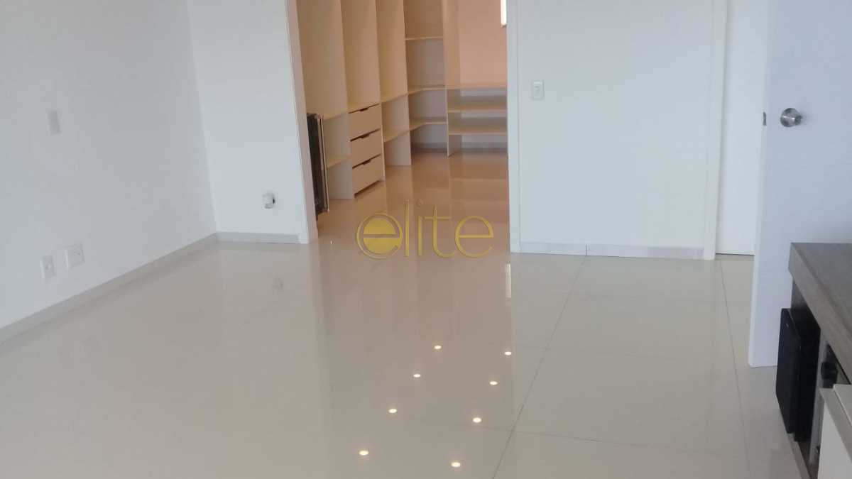 Conheça 13 do imóvel - Casa em Condomínio Santa Monica Jardins, Barra da Tijuca, Barra da Tijuca,Rio de Janeiro, RJ Para Alugar, 5 Quartos, 680m² - EBCN50172 - 15 13 - Casa em Condomínio Santa Monica Jardins, Barra da Tijuca, Barra da Tijuca,Rio de Janeiro, RJ Para Alugar, 5 Quartos, 680m² - EBCN50172 - 15