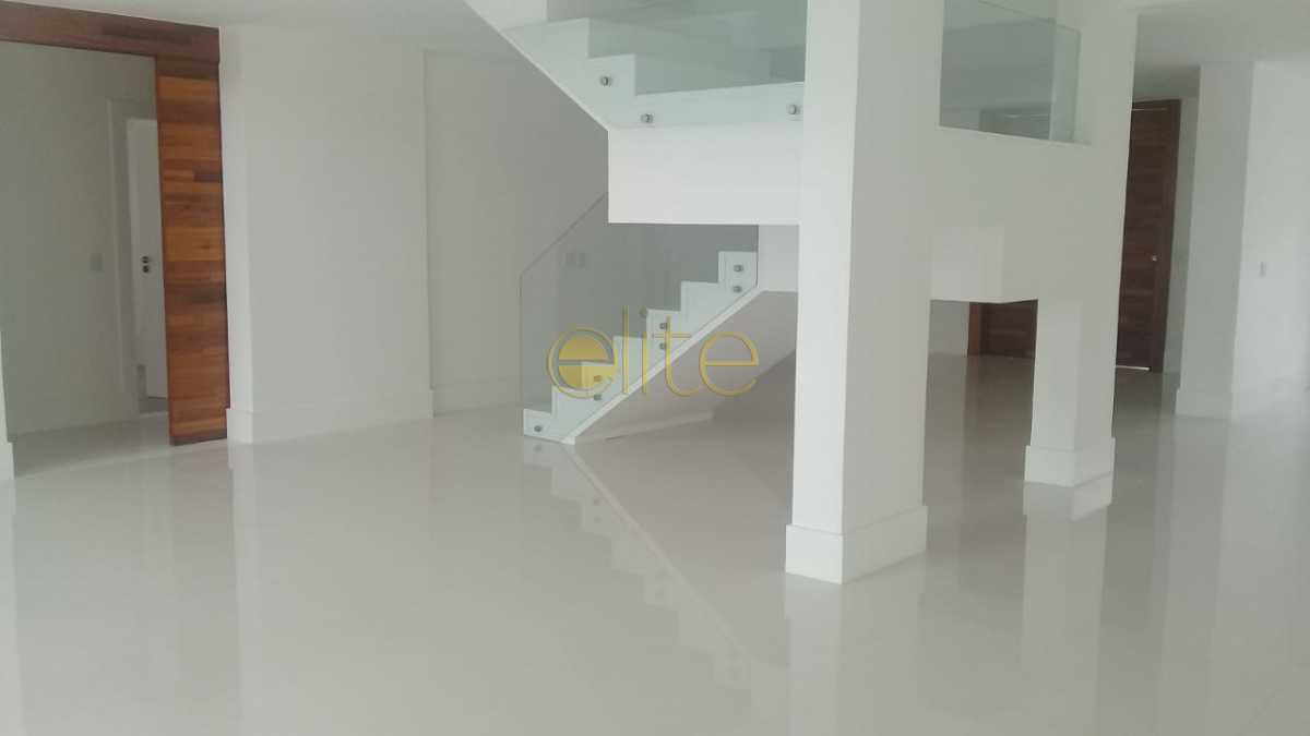 Conheça 05 do imóvel - Casa À Venda no Condomínio Malibu - Barra da Tijuca - Rio de Janeiro - RJ - EBCN50174 - 6 05 - Casa À Venda no Condomínio Malibu - Barra da Tijuca - Rio de Janeiro - RJ - EBCN50174 - 6