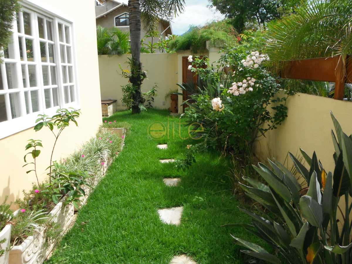 Conheça 03 do imóvel - Casa À Venda no Condomínio Jardim Nova Barra - Barra da Tijuca - Rio de Janeiro - RJ - EBCN30017 - 4 03 - Casa À Venda no Condomínio Jardim Nova Barra - Barra da Tijuca - Rio de Janeiro - RJ - EBCN30017 - 4