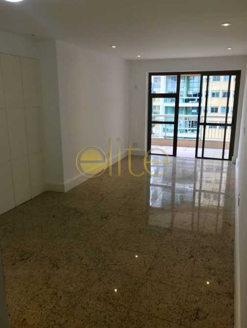 Conheça 02 do imóvel - Apartamento À Venda no Condomínio Mundo Novo - Barra da Tijuca - Rio de Janeiro - RJ - EBAP30143 - 4 02 - Apartamento À Venda no Condomínio Mundo Novo - Barra da Tijuca - Rio de Janeiro - RJ - EBAP30143 - 4