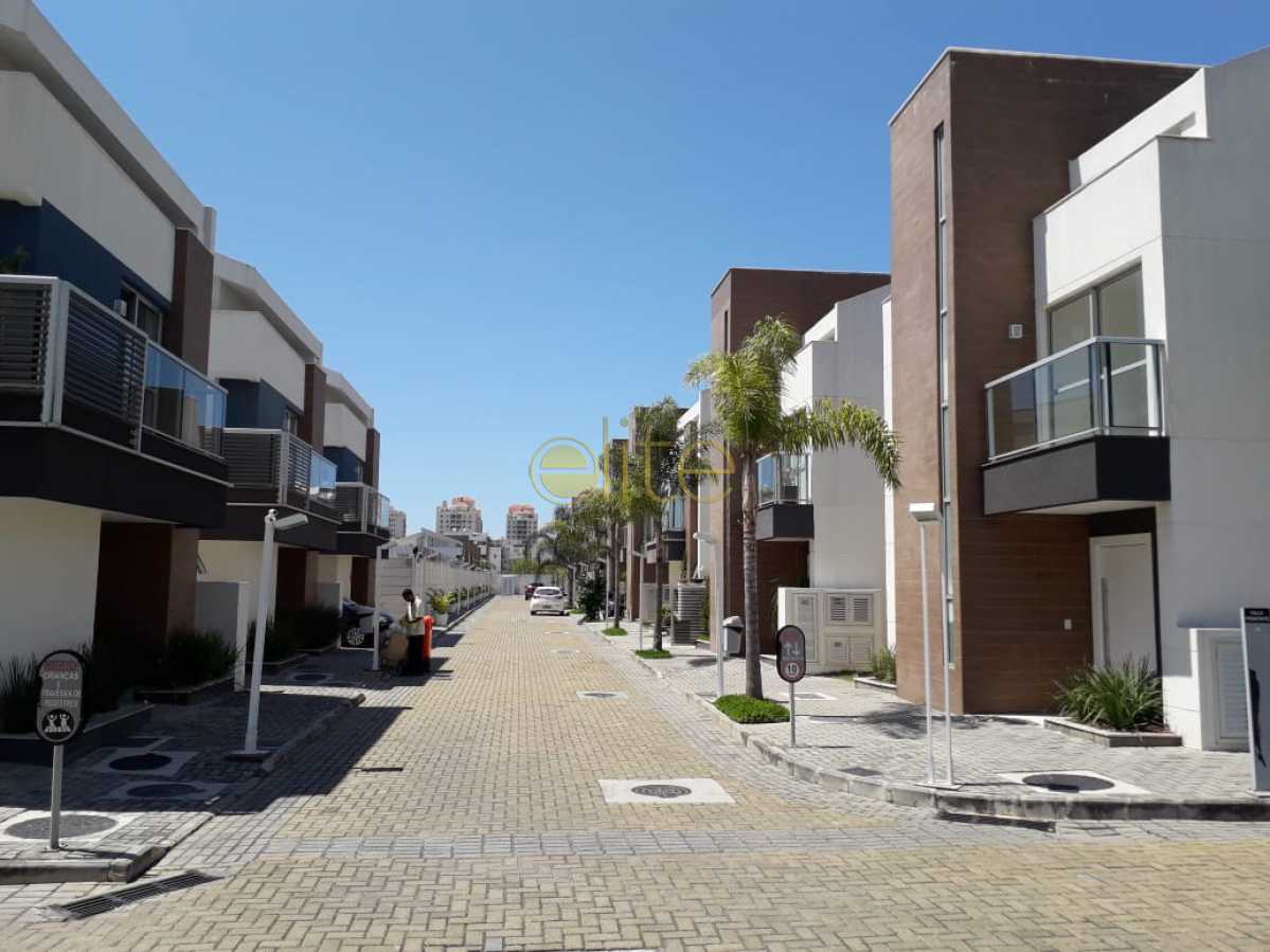 Conheça 03 do imóvel - Casa À Venda no Condomínio Concetto Nero - Recreio dos Bandeirantes - Rio de Janeiro - RJ - EBCN40165 - 4 03 - Casa À Venda no Condomínio Concetto Nero - Recreio dos Bandeirantes - Rio de Janeiro - RJ - EBCN40165 - 4