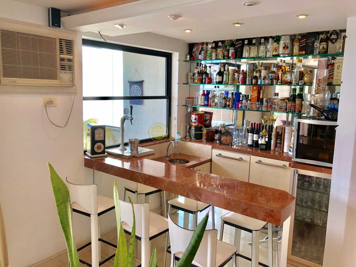 Conheça 10 do imóvel - Cobertura Para Alugar no Condomínio Ocean Front - Barra da Tijuca - Rio de Janeiro - RJ - EBCO40047 - 11 10 - Cobertura Para Alugar no Condomínio Ocean Front - Barra da Tijuca - Rio de Janeiro - RJ - EBCO40047 - 11