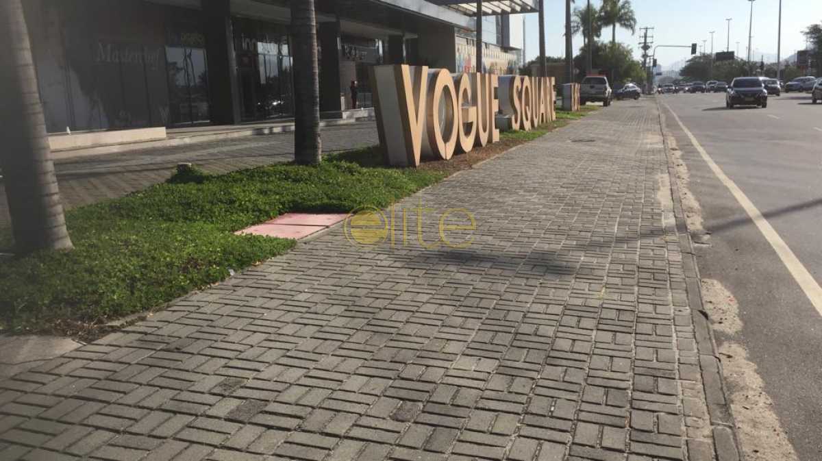 Conheça 1 do imóvel - Sala Comercial Condomínio Vogue Square, Barra da Tijuca, Barra da Tijuca,Rio de Janeiro, RJ À Venda, 28m² - EBSL00024 - 1 1 - Sala Comercial Condomínio Vogue Square, Barra da Tijuca, Barra da Tijuca,Rio de Janeiro, RJ À Venda, 28m² - EBSL00024 - 1