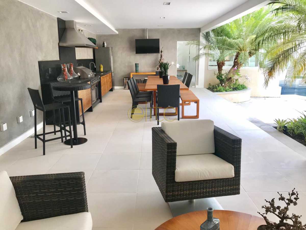 Conheça 26 do imóvel - Casa À Venda no Condomínio Mansões - Barra da Tijuca - Rio de Janeiro - RJ - EBCN40193 - 18 26 - Casa À Venda no Condomínio Mansões - Barra da Tijuca - Rio de Janeiro - RJ - EBCN40193 - 18
