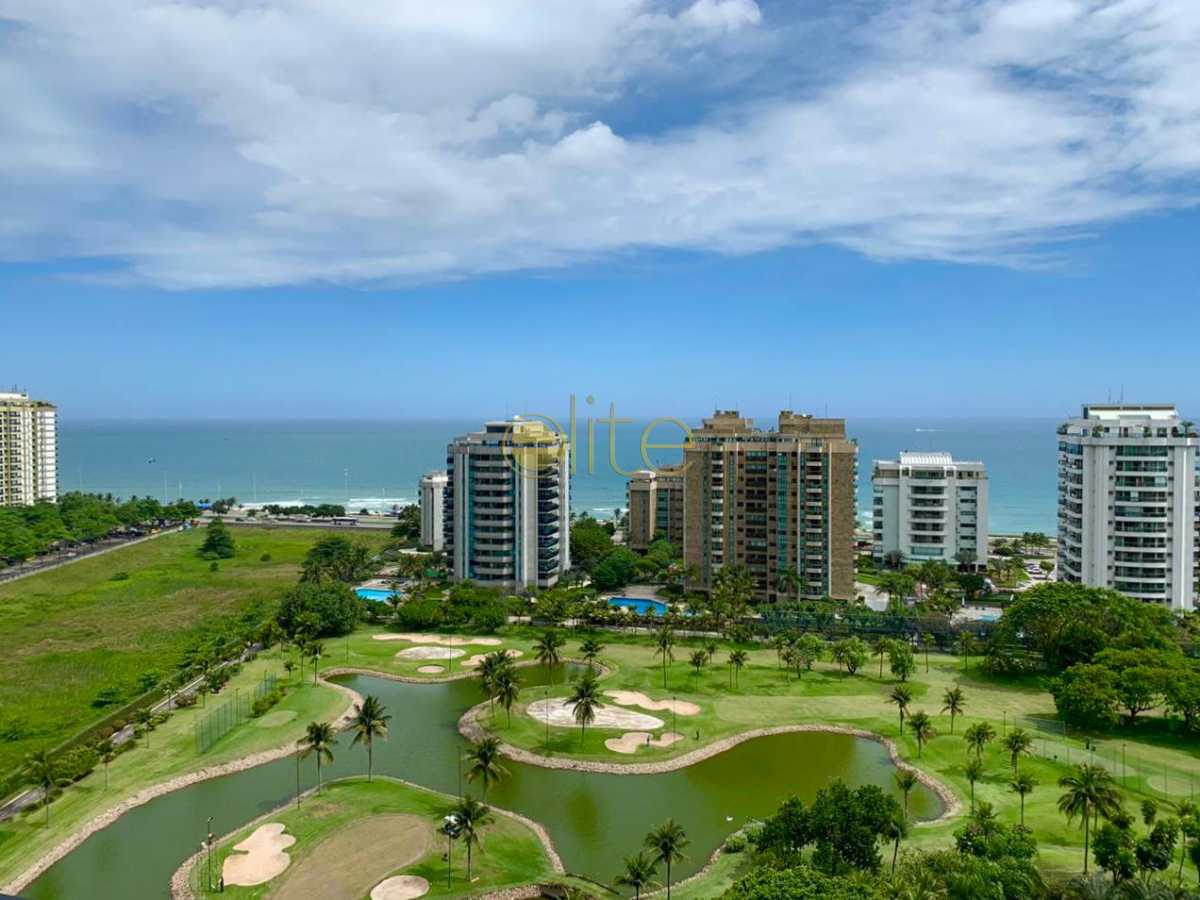 Conheça 5. do imóvel - Cobertura À Venda no Condomínio Golden Green - Barra da Tijuca - Rio de Janeiro - RJ - EBCO40056 - 10 5. - Cobertura À Venda no Condomínio Golden Green - Barra da Tijuca - Rio de Janeiro - RJ - EBCO40056 - 10