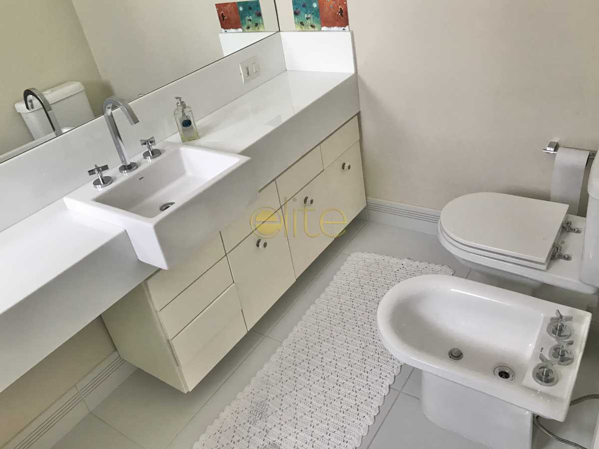 Conheça 13 do imóvel - Casa em Condomínio Quintas do Rio, Barra da Tijuca, Barra da Tijuca,Rio de Janeiro, RJ Para Venda e Aluguel, 4 Quartos, 591m² - EBCN40205 - 13 13 - Casa em Condomínio Quintas do Rio, Barra da Tijuca, Barra da Tijuca,Rio de Janeiro, RJ Para Venda e Aluguel, 4 Quartos, 591m² - EBCN40205 - 13