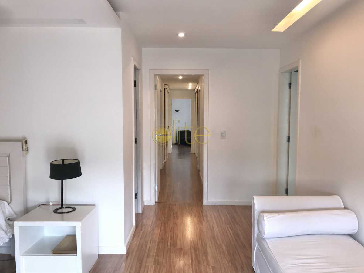 Conheça 24b do imóvel - Casa em Condomínio Quintas do Rio, Barra da Tijuca, Barra da Tijuca,Rio de Janeiro, RJ Para Venda e Aluguel, 4 Quartos, 591m² - EBCN40205 - 21 24b - Casa em Condomínio Quintas do Rio, Barra da Tijuca, Barra da Tijuca,Rio de Janeiro, RJ Para Venda e Aluguel, 4 Quartos, 591m² - EBCN40205 - 21