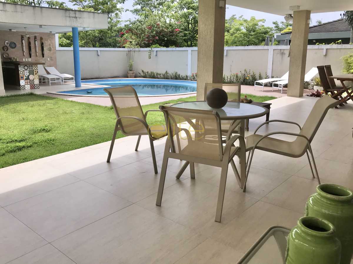 Conheça 34 do imóvel - Casa em Condomínio Quintas do Rio, Barra da Tijuca, Barra da Tijuca,Rio de Janeiro, RJ Para Venda e Aluguel, 4 Quartos, 591m² - EBCN40205 - 26 34 - Casa em Condomínio Quintas do Rio, Barra da Tijuca, Barra da Tijuca,Rio de Janeiro, RJ Para Venda e Aluguel, 4 Quartos, 591m² - EBCN40205 - 26