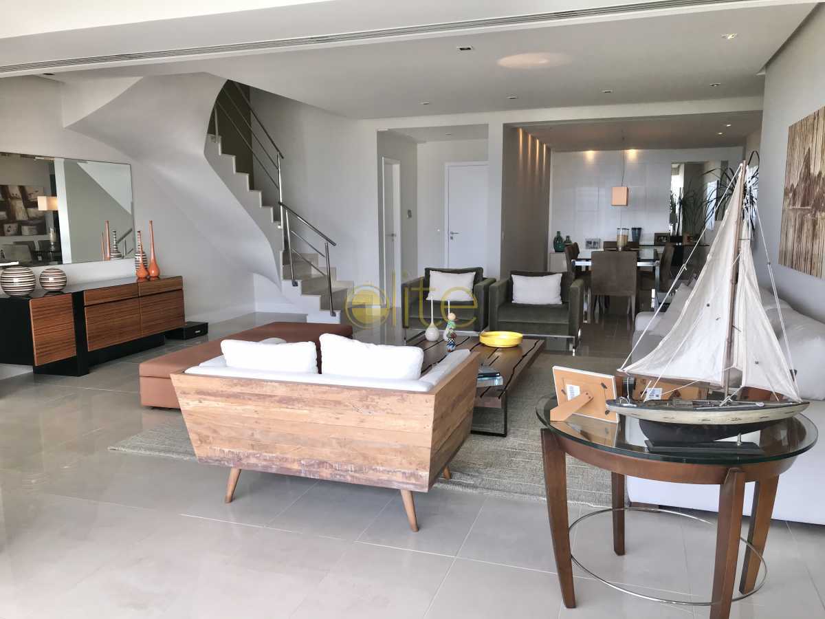 Conheça 8 do imóvel - Cobertura Condomínio Riserva Uno, Barra da Tijuca, Barra da Tijuca,Rio de Janeiro, RJ Para Venda e Aluguel, 6 Quartos, 598m² - EBCO60005 - 6 8 - Cobertura Condomínio Riserva Uno, Barra da Tijuca, Barra da Tijuca,Rio de Janeiro, RJ Para Venda e Aluguel, 6 Quartos, 598m² - EBCO60005 - 6