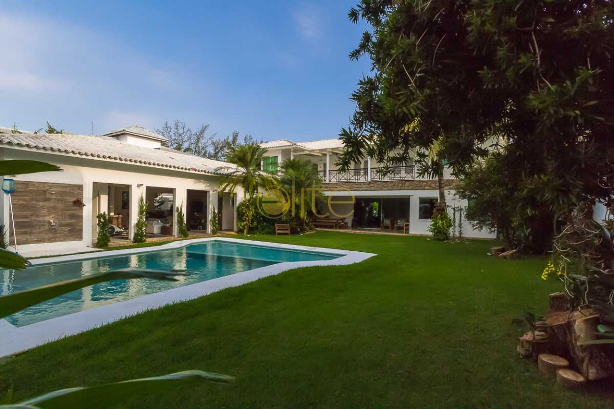 Conheça CASA A VENDA CONDOMINIO MALIBU do imóvel - CASAS À VENDA NO CONDOMÍNIO MALIBU BARRA DA TIJUCA - CA0071 - 1 CASA A VENDA CONDOMINIO MALIBU - CASAS À VENDA NO CONDOMÍNIO MALIBU BARRA DA TIJUCA - CA0071 - 1