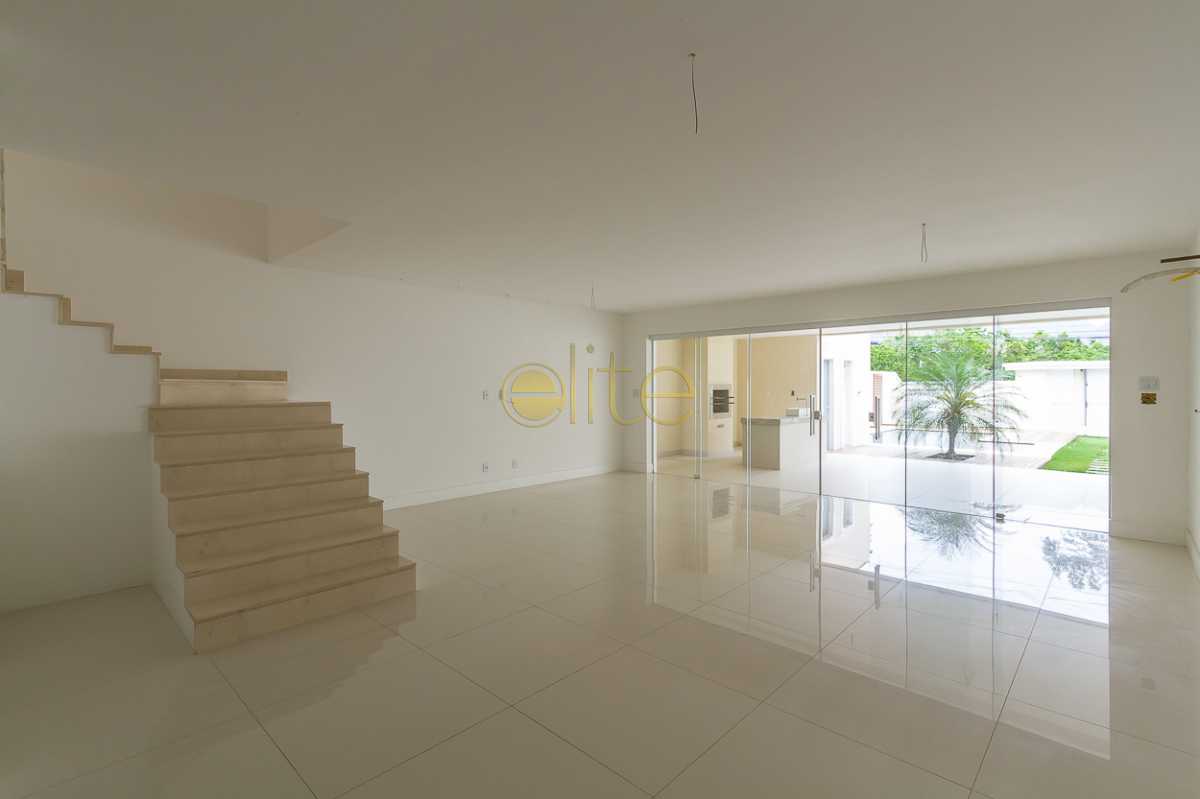 Conheça CASA A VENDA BARRA DA TIJUCA R do imóvel - Casa À Venda no Condomínio Rio Mar - Barra da Tijuca - Rio de Janeiro - RJ - CA0111 - 8 CASA A VENDA BARRA DA TIJUCA R - Casa À Venda no Condomínio Rio Mar - Barra da Tijuca - Rio de Janeiro - RJ - CA0111 - 8