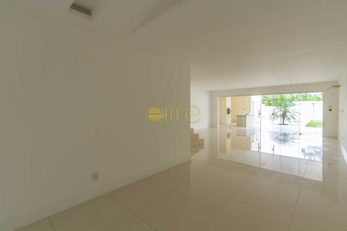 Conheça CASA A VENDA BARRA DA TIJUCA R do imóvel - Casa À Venda no Condomínio Rio Mar - Barra da Tijuca - Rio de Janeiro - RJ - CA0111 - 10 CASA A VENDA BARRA DA TIJUCA R - Casa À Venda no Condomínio Rio Mar - Barra da Tijuca - Rio de Janeiro - RJ - CA0111 - 10