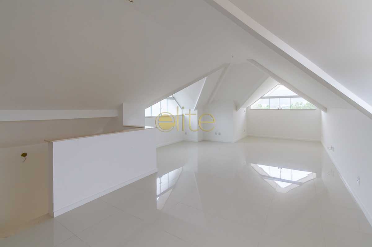 Conheça CASA A VENDA BARRA DA TIJUCA R do imóvel - Casa À Venda no Condomínio Rio Mar - Barra da Tijuca - Rio de Janeiro - RJ - CA0111 - 20 CASA A VENDA BARRA DA TIJUCA R - Casa À Venda no Condomínio Rio Mar - Barra da Tijuca - Rio de Janeiro - RJ - CA0111 - 20