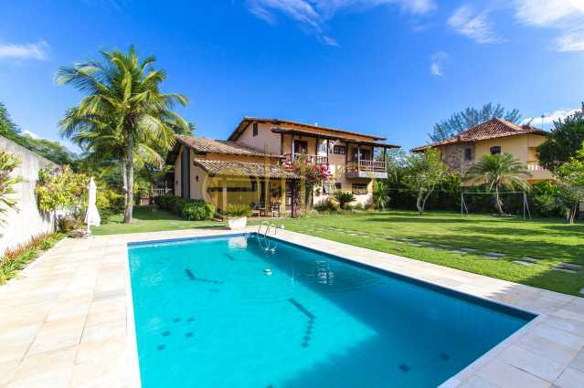 Conheça CASA DE CONDOMINIO A VENDA BAR do imóvel - Casa Para Venda ou Aluguel no Condomínio Village Marapendi - Barra da Tijuca - Rio de Janeiro - RJ - CA0107 - 1 CASA DE CONDOMINIO A VENDA BAR - Casa Para Venda ou Aluguel no Condomínio Village Marapendi - Barra da Tijuca - Rio de Janeiro - RJ - CA0107 - 1